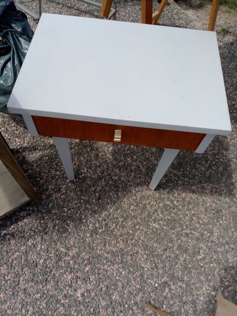 table de chevet
Chev 12 Noirtable (42)