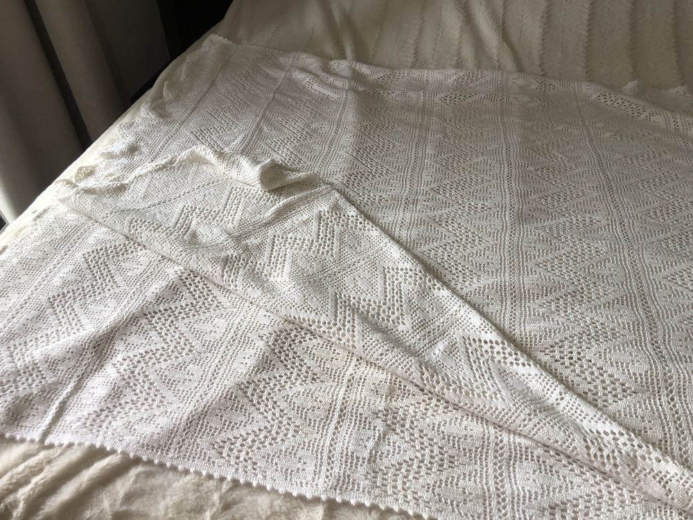 Plaid tricot ajour&eacute; blanc Décoration