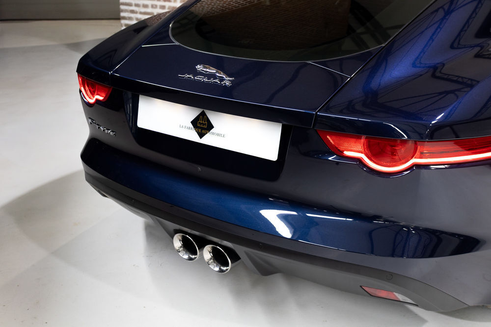F-Type Coup&eacute; V6 3L Essence Suraliment&eacute; 340 ch BVA8 2015 occasion 35440 Montreuil-sur-Ille