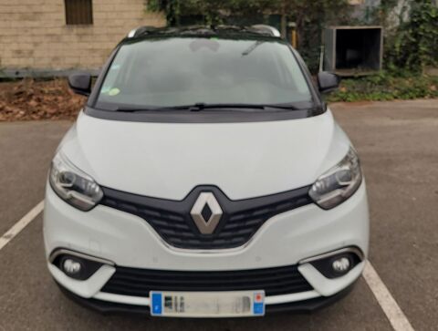 Renault Grand scenic IV Grand Scénic dCi 110 Energy EDC Business 7 pl 2017 occasion Vénissieux 69200