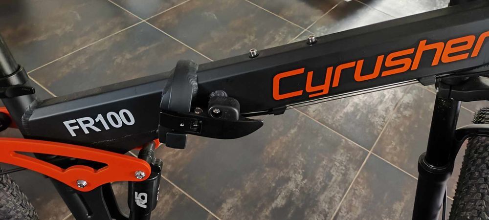 Cyrusher FR100 Mountain Bike NEUF Vélos