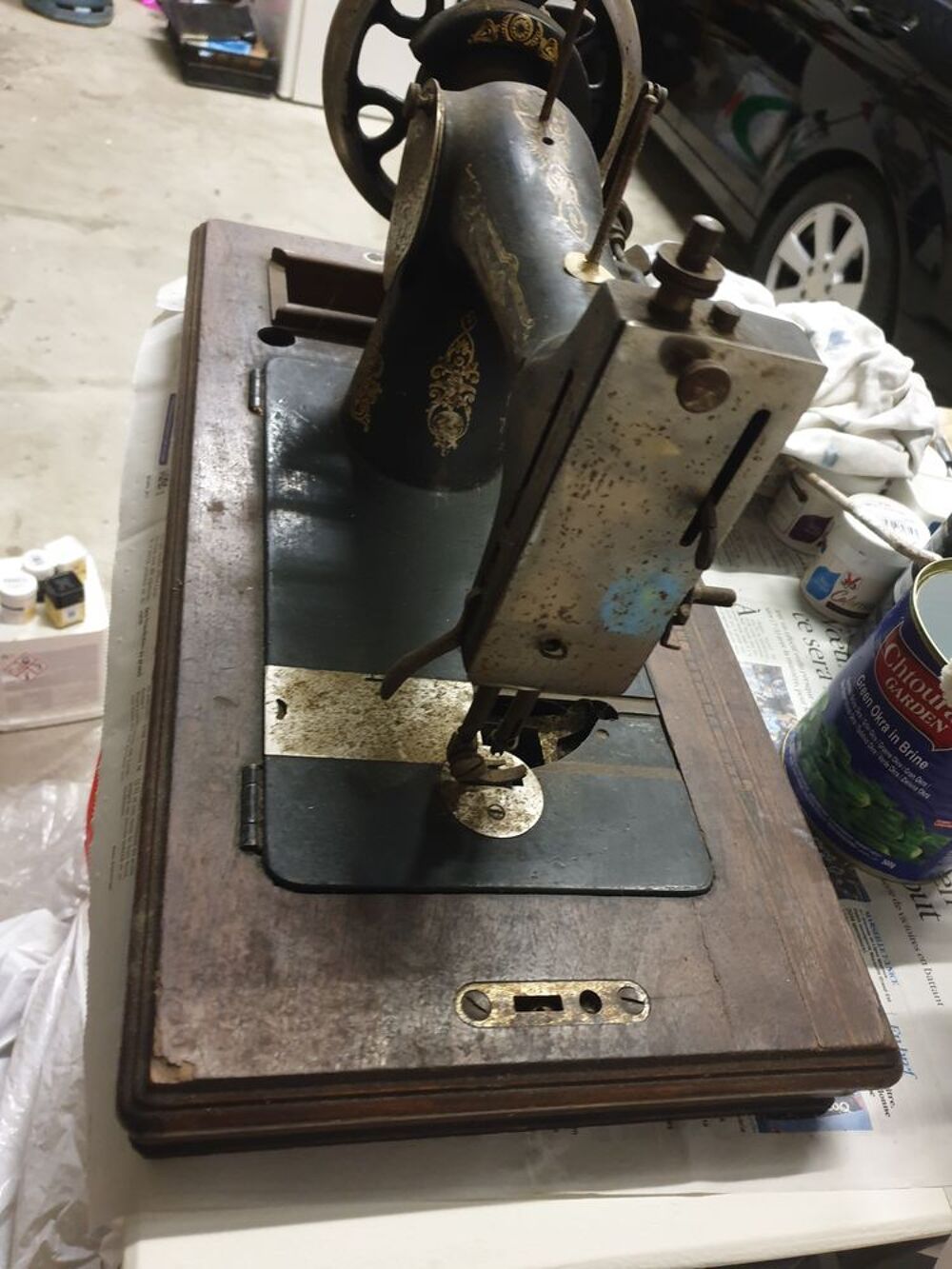 MACHINE A COUDRE
