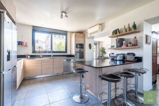  Maison � vendre 10 pi�ces 220 m�