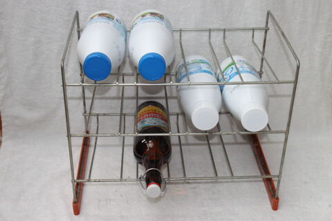 Porte bouteilles mural 4 Montigny-Lencoup (77)