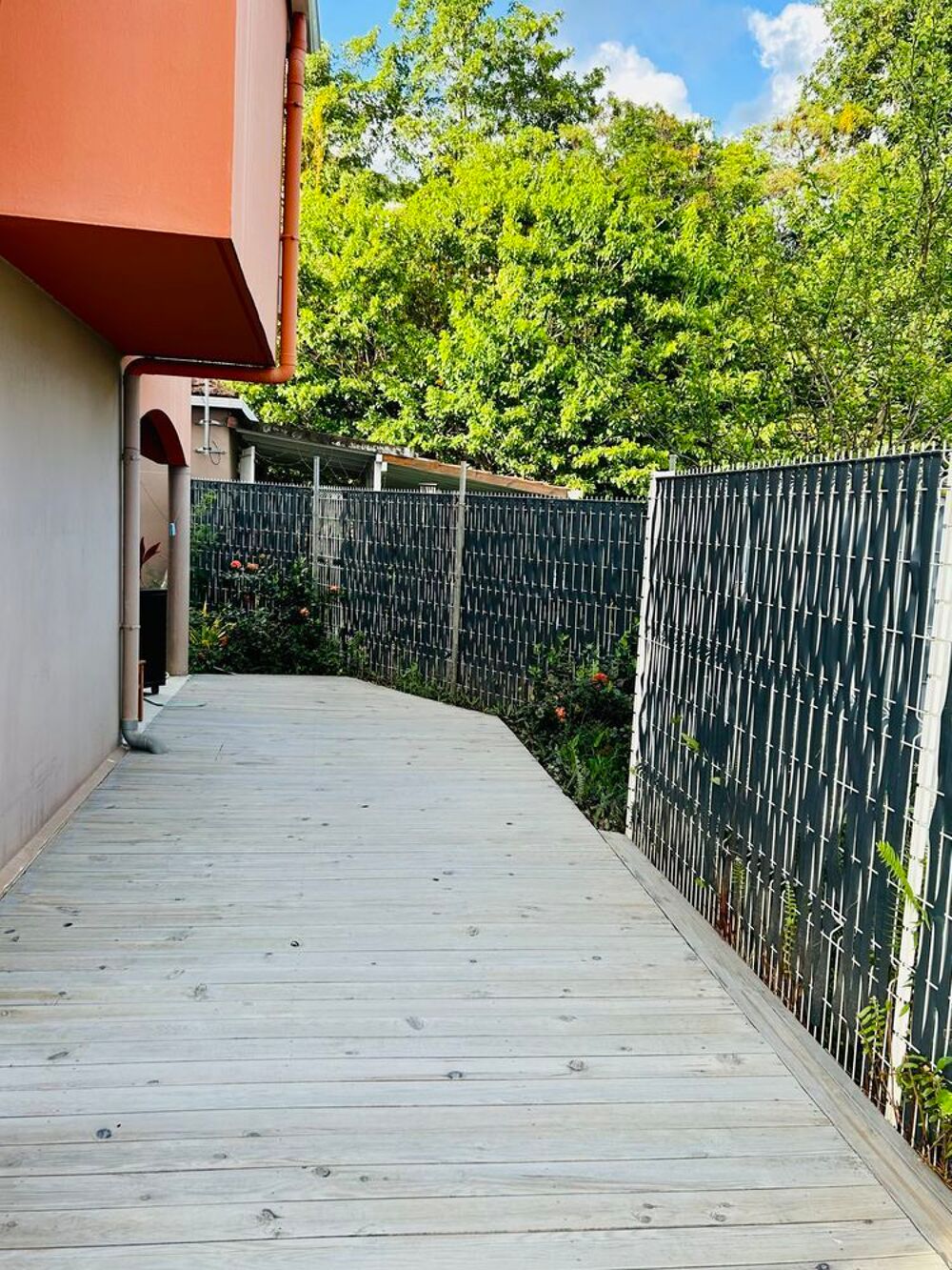 Location Maison SAINTE LUCE - Vue mer -VILLA 3 chambres avec piscine 2200€/mois Sainte-luce
