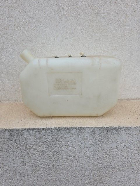 Pi&egrave;ces et &eacute;quipements Nautisme Pi&egrave;ces et &eacute;quipements Nautisme  occasion Port-de-Bouc 13110