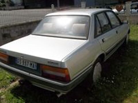 505 GLD 1989 occasion 49350 Gennes