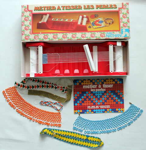 Jeu NATHAN m�tier � tisser les perles 70's 20 Issy-les-Moulineaux (92)