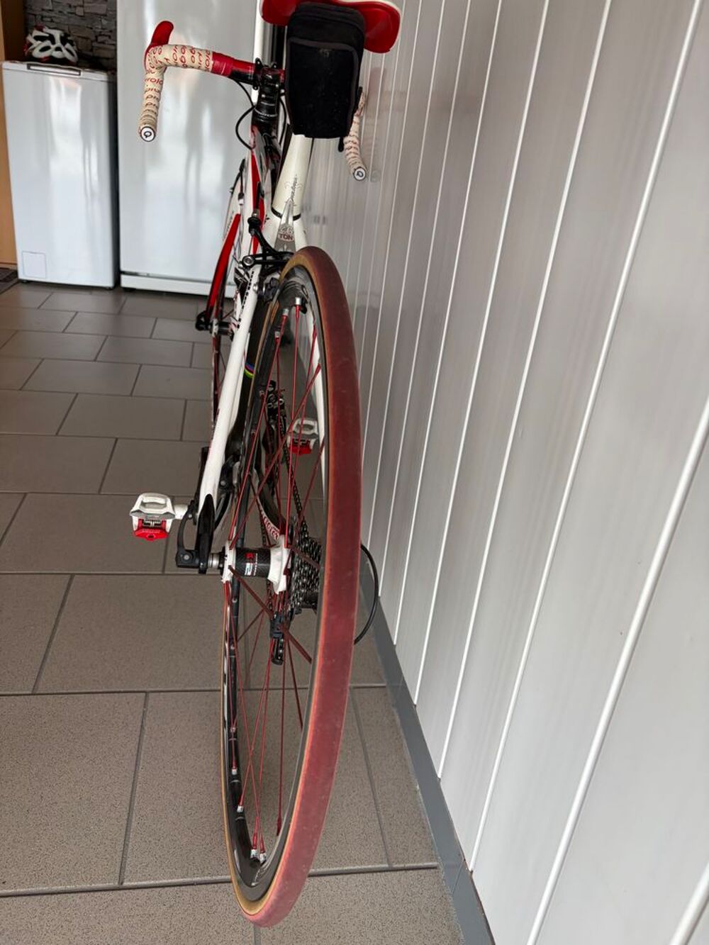 V&eacute;lo course carbone Wilier Vélos