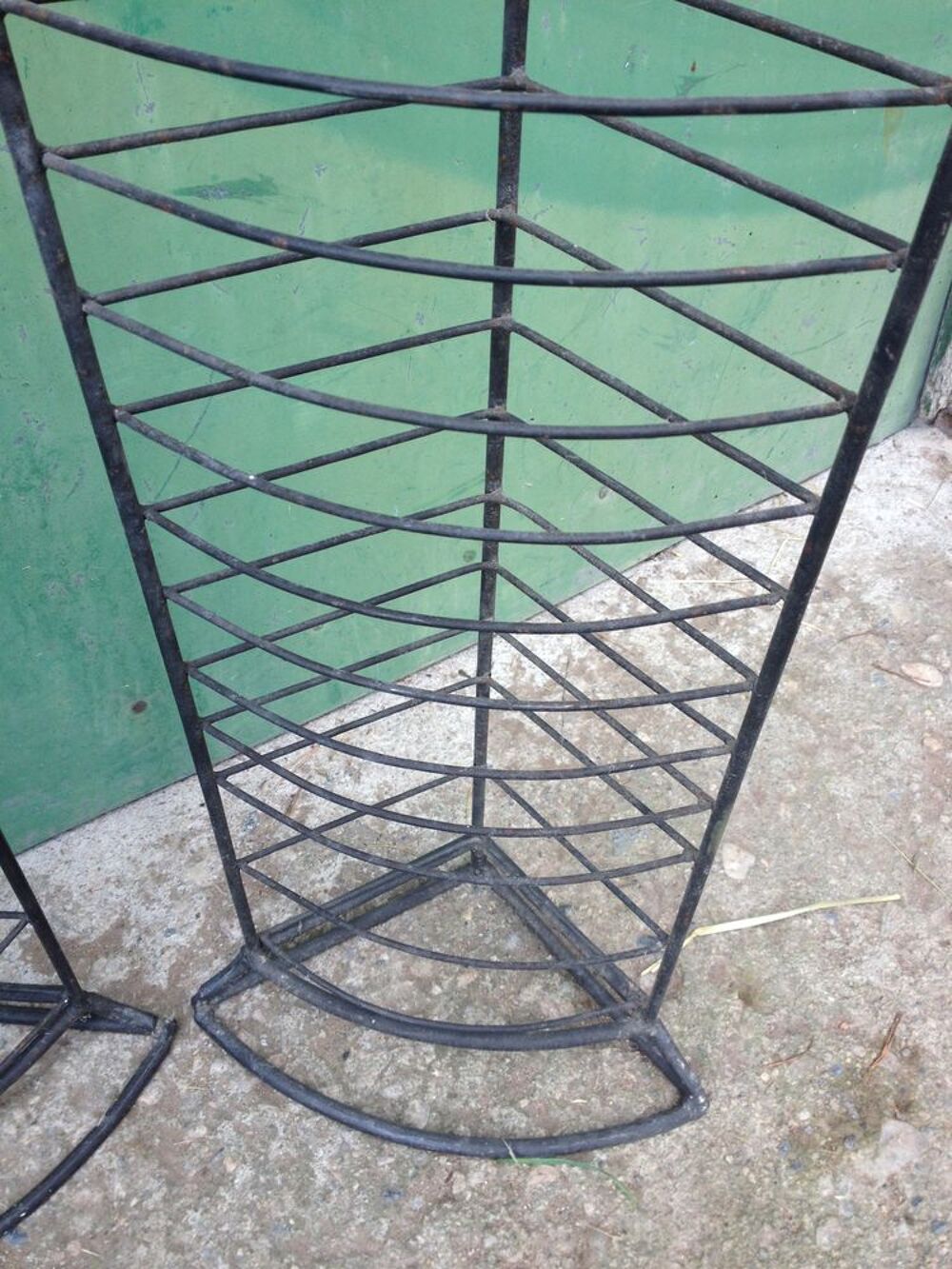 Lot de 3 colonnes noires pour ranger les DVD Meubles