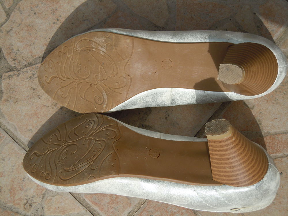 Escarpins blanc iris&eacute;s Chaussures