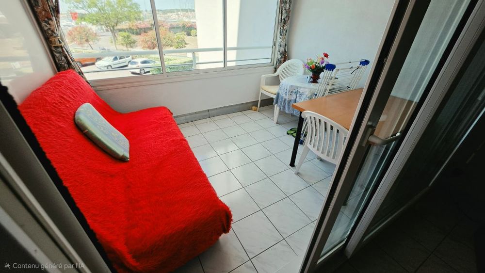 Vente Appartement LE CAP D'AGDE : Bas des falaises : GARAGE +  T2- cabine /loggia /piscine / Ascenseur Le cap d agde