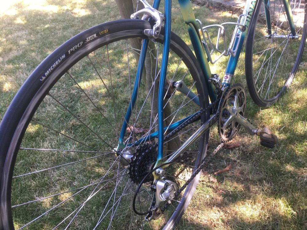 v&eacute;lo vintage hinault Vélos