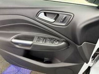 Kuga 2.0 TDCi 150 S&S 4x4 Titanium 2015 occasion 69120 Vaulx-en-Velin