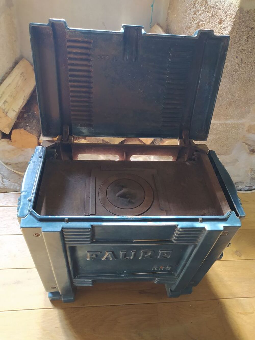 Po&ecirc;le bois ancien Décoration
