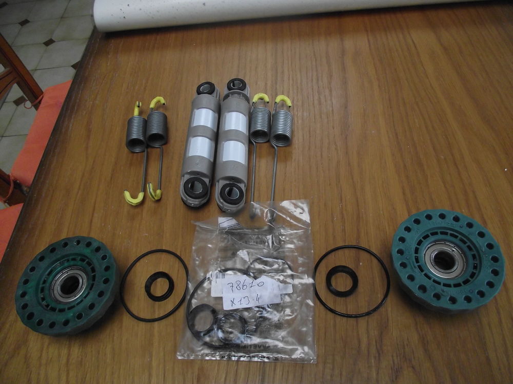 Pi&egrave;ces d&eacute;tach&eacute;es pour machine &agrave; laver Electrolux EWT126BB2 Electroménager