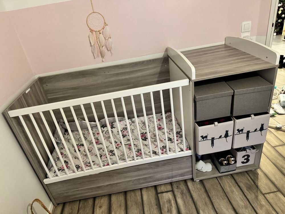 Lit combin&eacute; &eacute;volutif 60x120 en 90x190-table &agrave; langer/commode Mobilier enfants