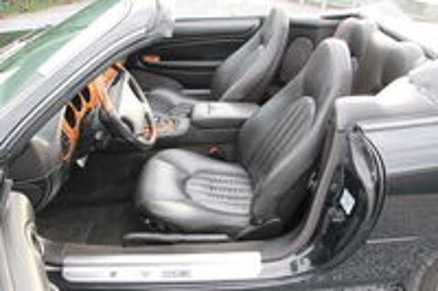 XK8 4.0i V8 2000 occasion 59310 Auchy-lez-Orchies