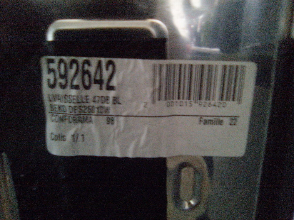 1 lave vaisselle 10 couverts Electroménager