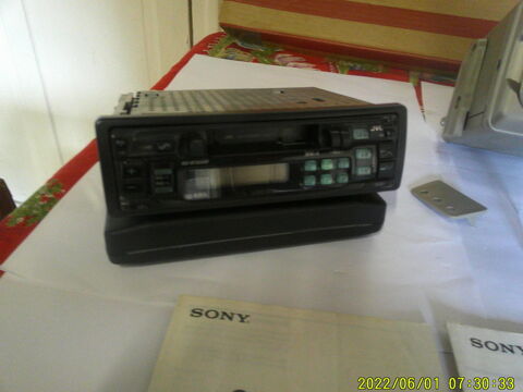 Pi&egrave;ces et &eacute;quipements Voiture Pi&egrave;ces et &eacute;quipements Voiture  occasion Nontron 24300