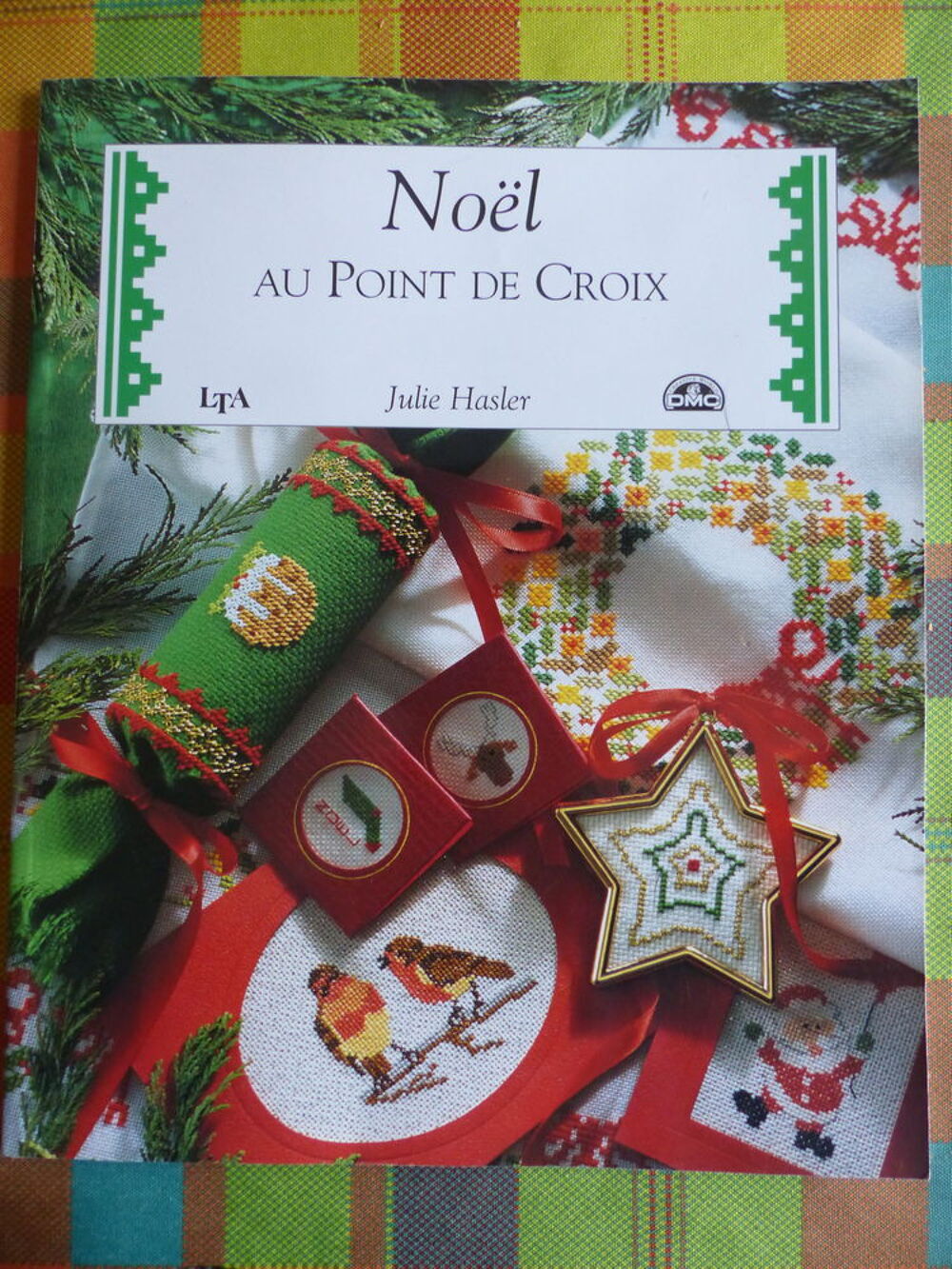 NOEL AU POINT DE CROIX Livres et BD