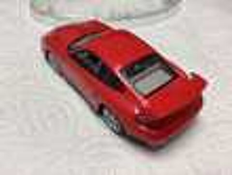 PORSCHE 911 GT2 voiture miniature 