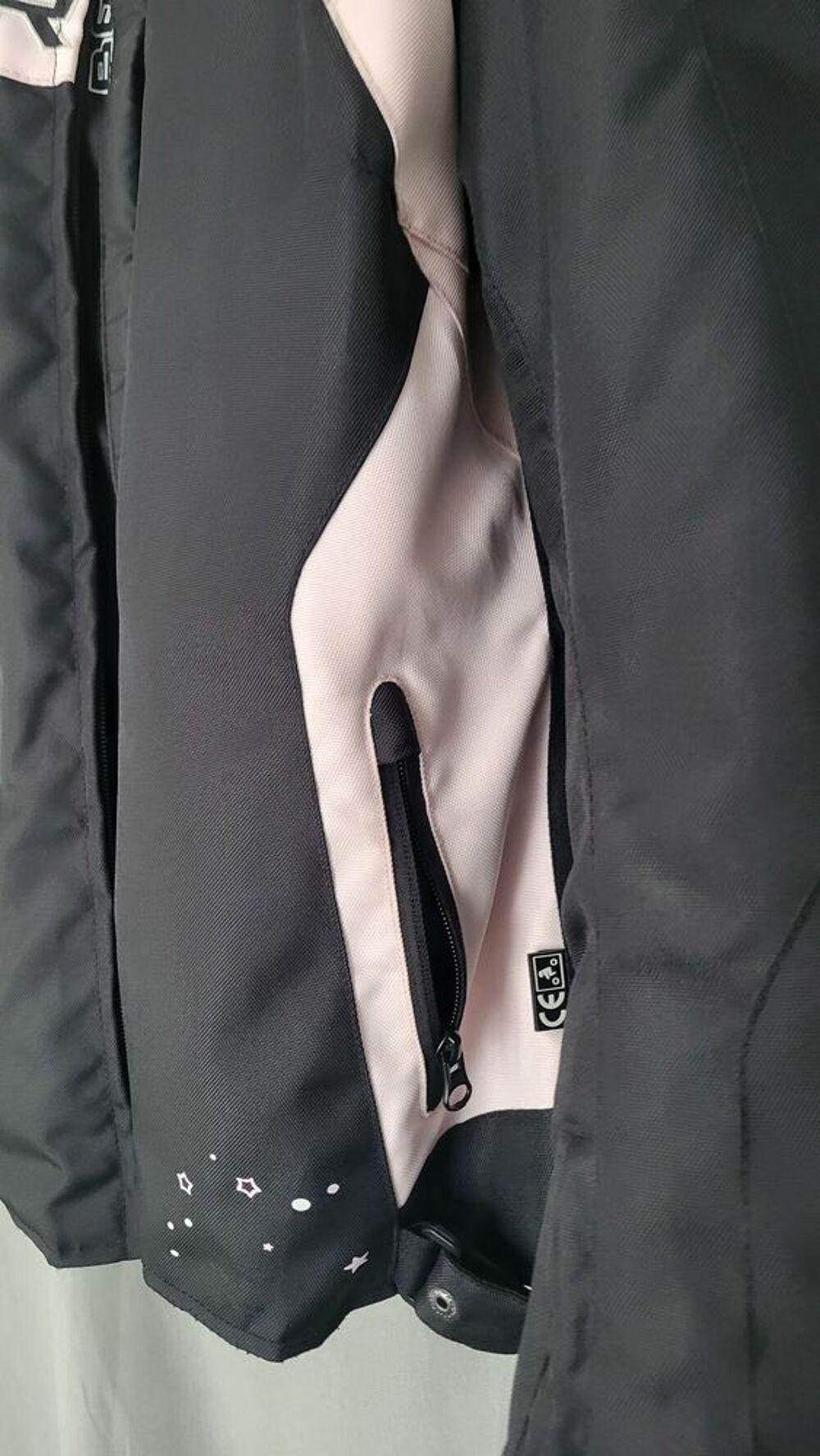 blouson moto 
Vêtements