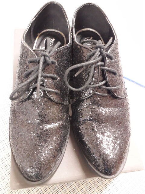N.2 Chaussures femmes taille 39 8 Les Forges (88)