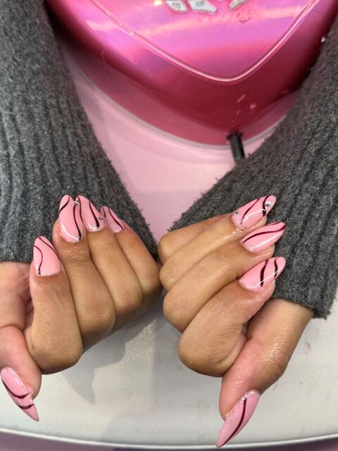 RECHERCHE MOD&agrave;ˆLES ONGLES €" PARIS 0 75011 Paris