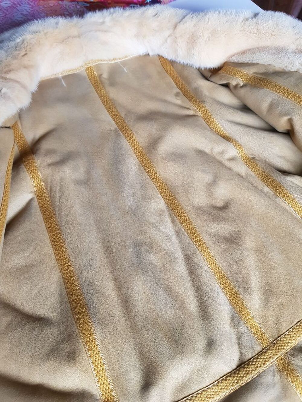 3/4 en vison JAUNE r&eacute;versible Vêtements