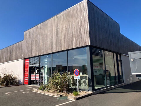 LOCAL COMMERCIAL 570 M&sup2; - A VENDRE 1200000 17690 Angoulins