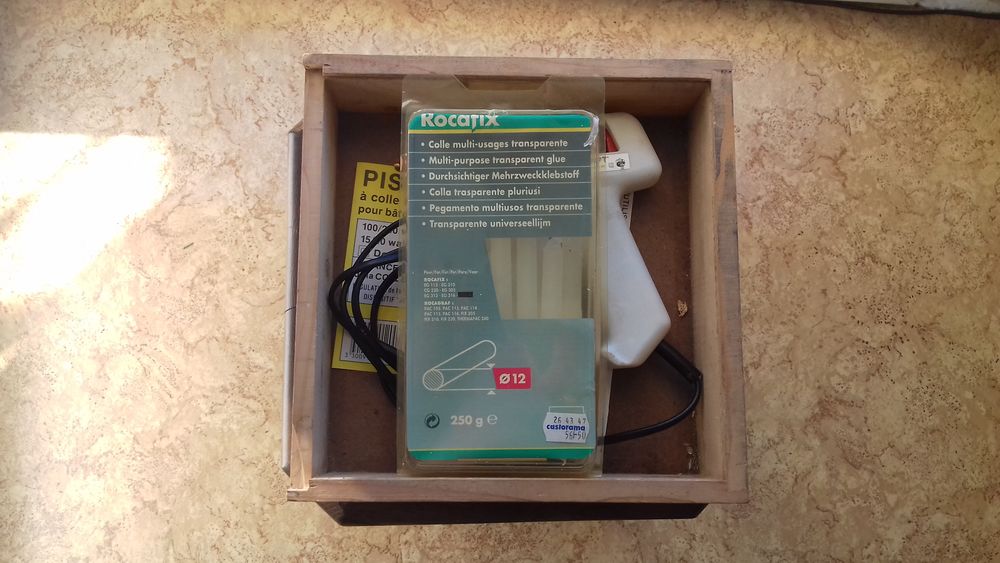 Coffret &agrave; colle mahicrapt Bricolage