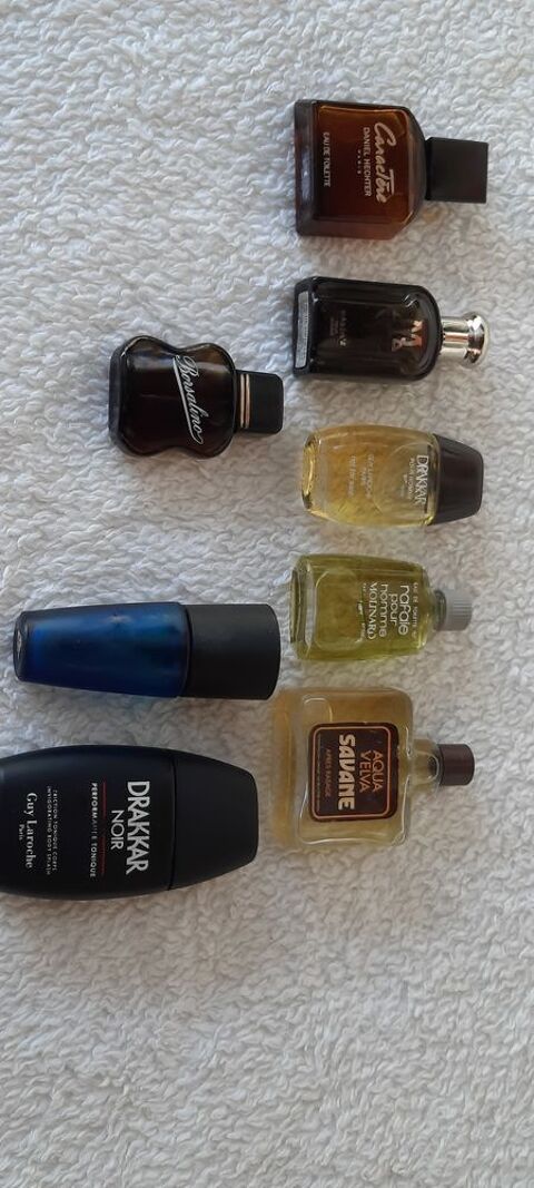 Lot de 8 miniatures parfum originales pour homme 25 Carros (06)