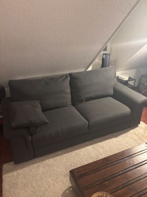 Canap� 3 places Poltronesofa (SALCITO) en tr�s bon �tat 450 Reims (51)