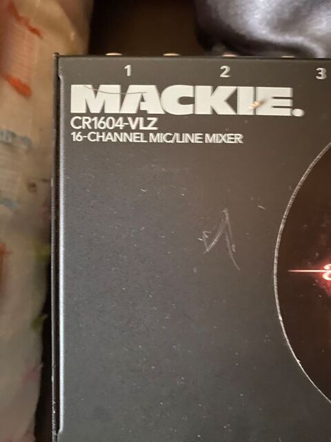 TABLE DE mixage MACKIE 16 pistes 450 Rambouillet (78)