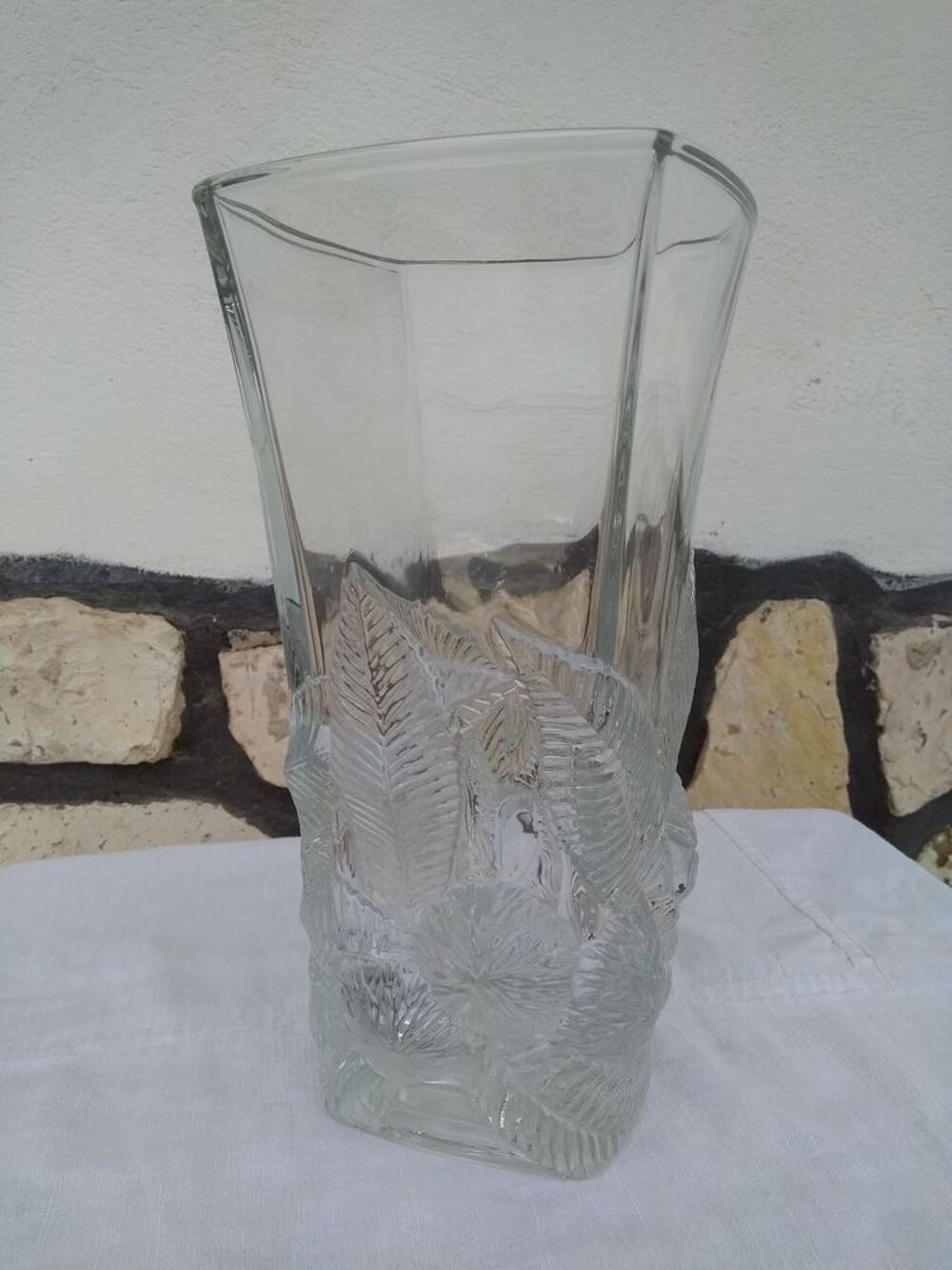 Vase clair en verre Dcoration