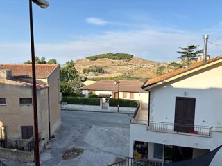  Appartement � vendre 4 pi�ces 60 m� Montedoro, cl, italia