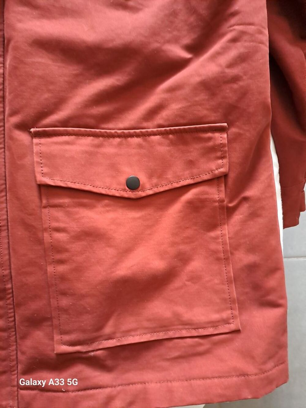 Doudoune bordeaux, taille 3xl, manches longues. Vêtements