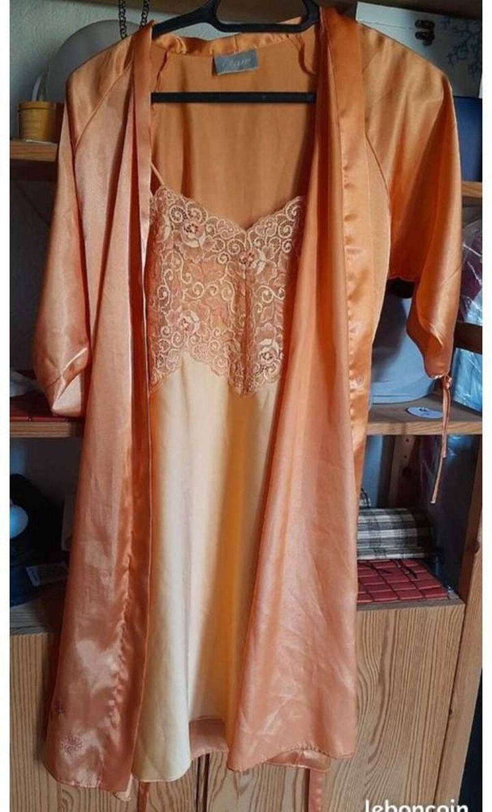 nuisette dentelle peignoir Vêtements