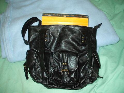 SAC A MAINS 6 Fontaines-sur-Sa�ne (69)