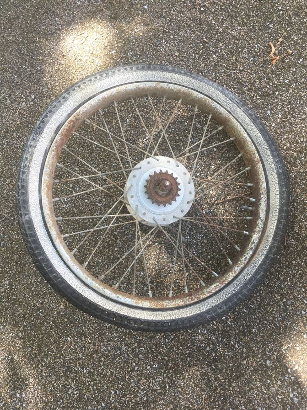 Paire de roue de mobylette (LC) Bricolage