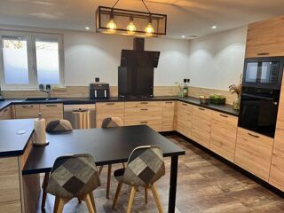  Maison � vendre 7 pi�ces 140 m�