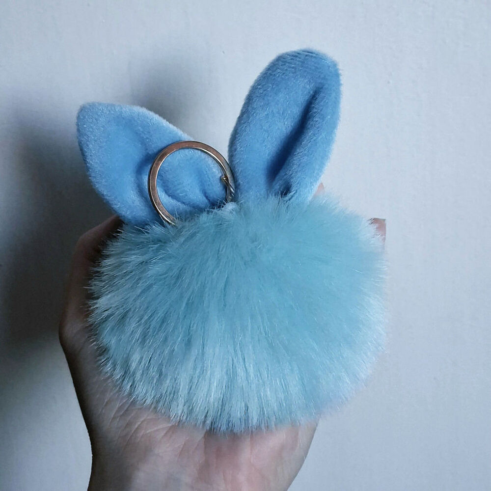 Gros porte-cl&eacute; pompon lapin, NEUF Bijoux et montres
