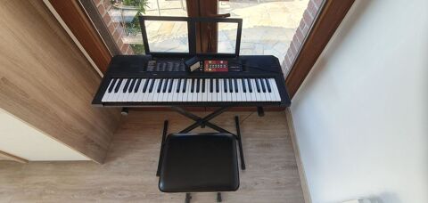 Piano clavier Yamaha PSR?F51 + support + tabouret ? TB �tat 99 Jenlain (59)
