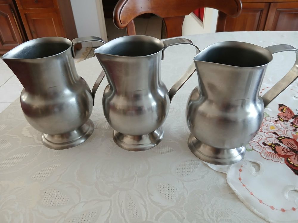  Lot de six pots vintage inox lourd bomb&eacute; sur pied N&deg; 1457 Cuisine