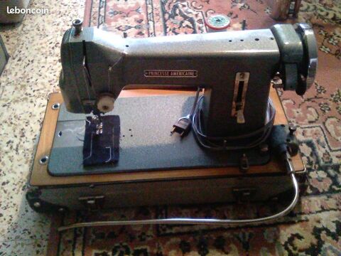 Machine  coudre PRINCESSE AMERICAINE 50 Mellecey (71)