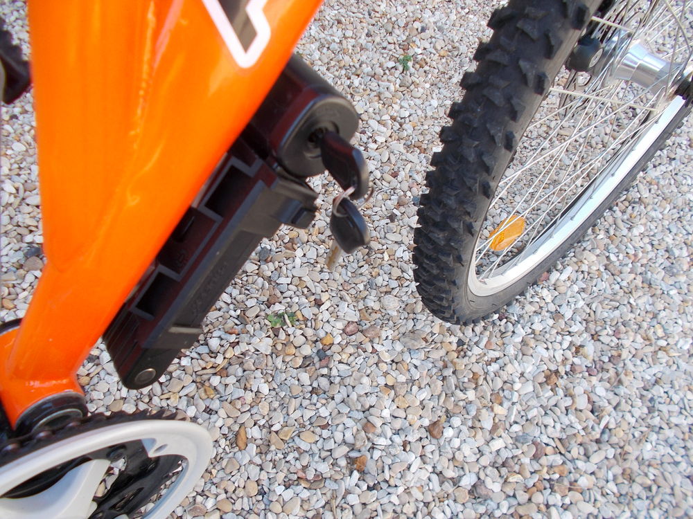 vtt a bikes lliance 26 pouces 2 freins a disque comme neuf Vélos