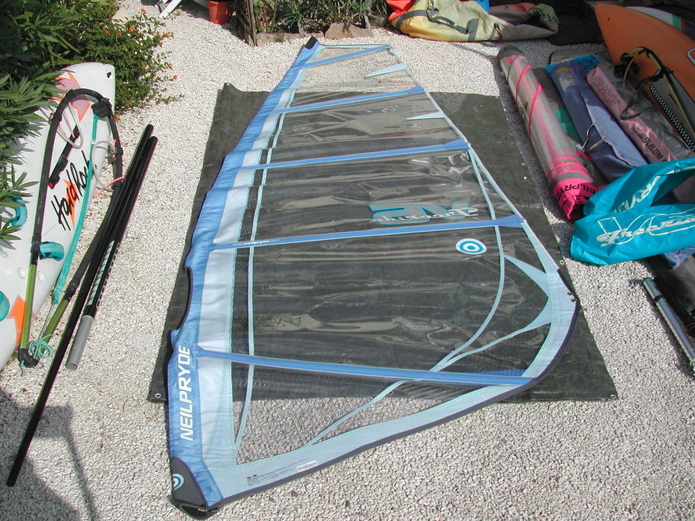 Mat&eacute;riel complet de windsurf Sports