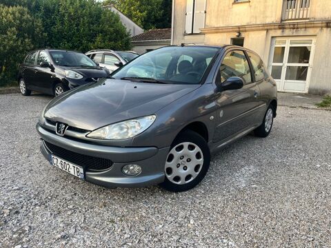 Peugeot 206 1.4e 75ch Urban 2008 occasion Bassens 33530