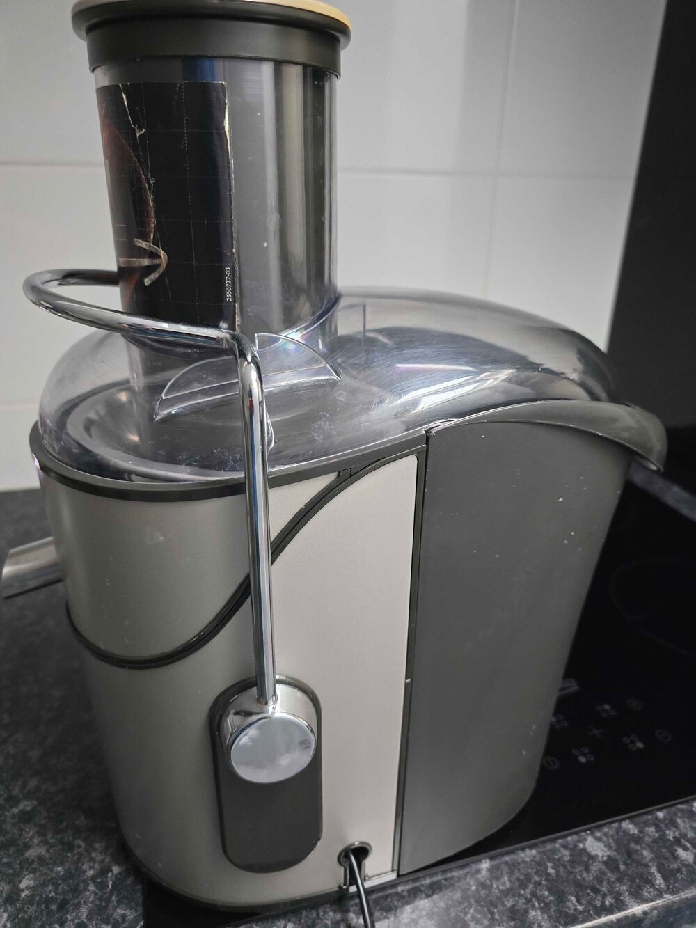 Centrifugeuse Tefal XXL 1200W tr&egrave;s bon &eacute;tat Electroménager